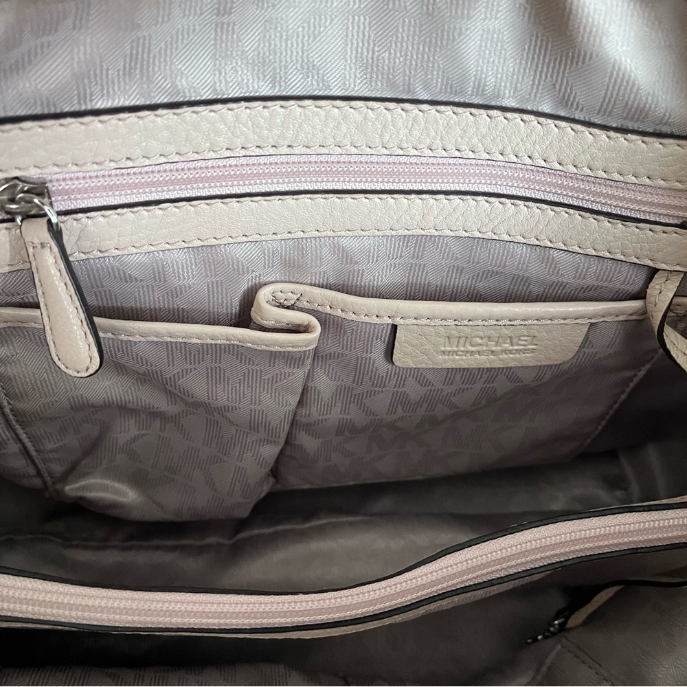 Coach Handbag - Picture 6 of 12